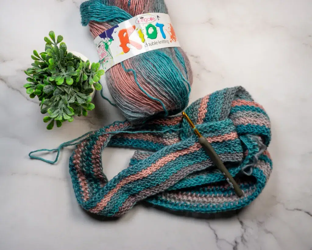 Free Crochet Infinity Scarf Pattern