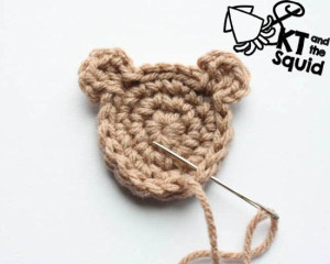 Free Bear applique hat crochet pattern